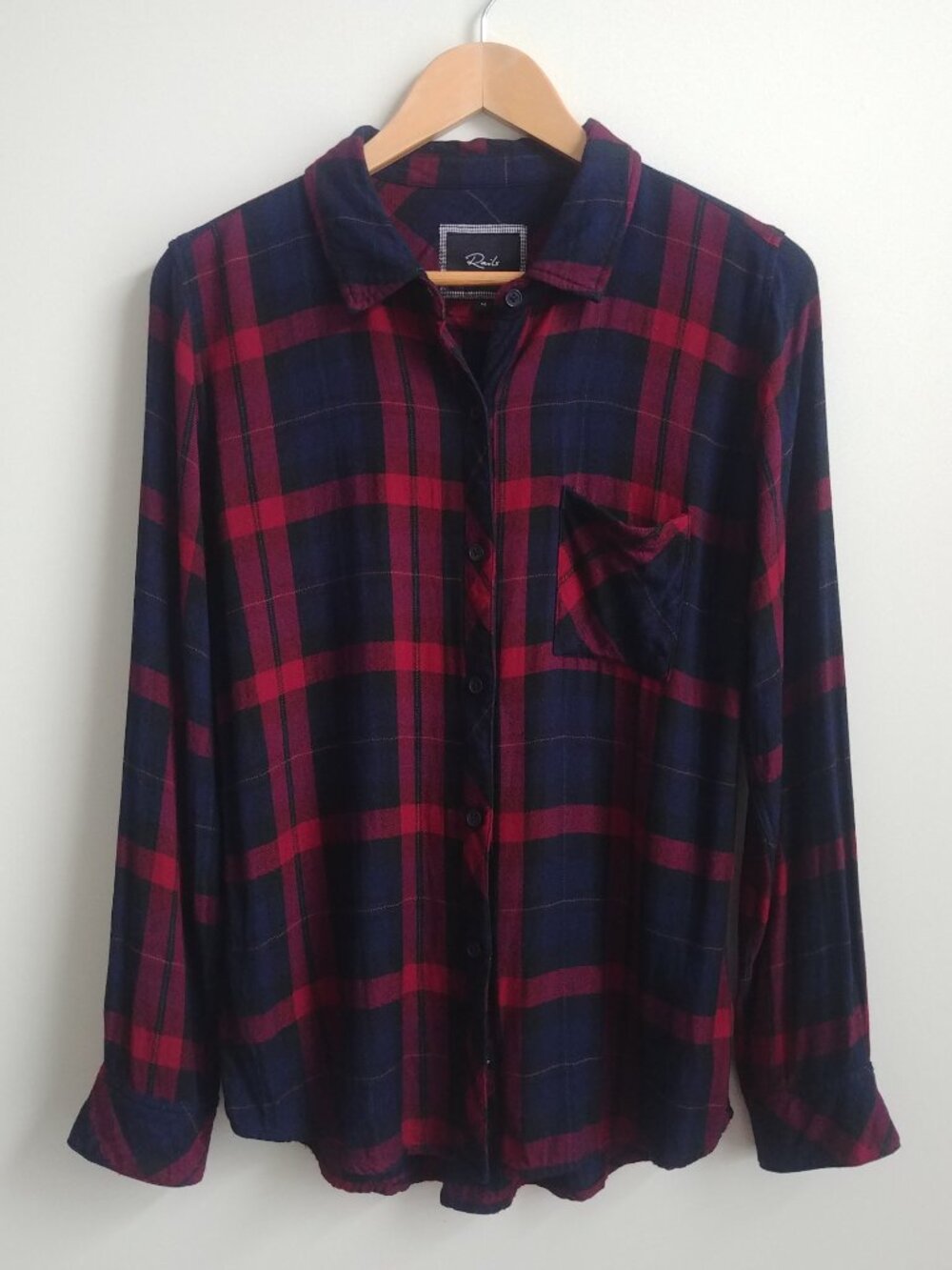 Rails Women's Medium very soft flannel button down shirt top red and blue plaid